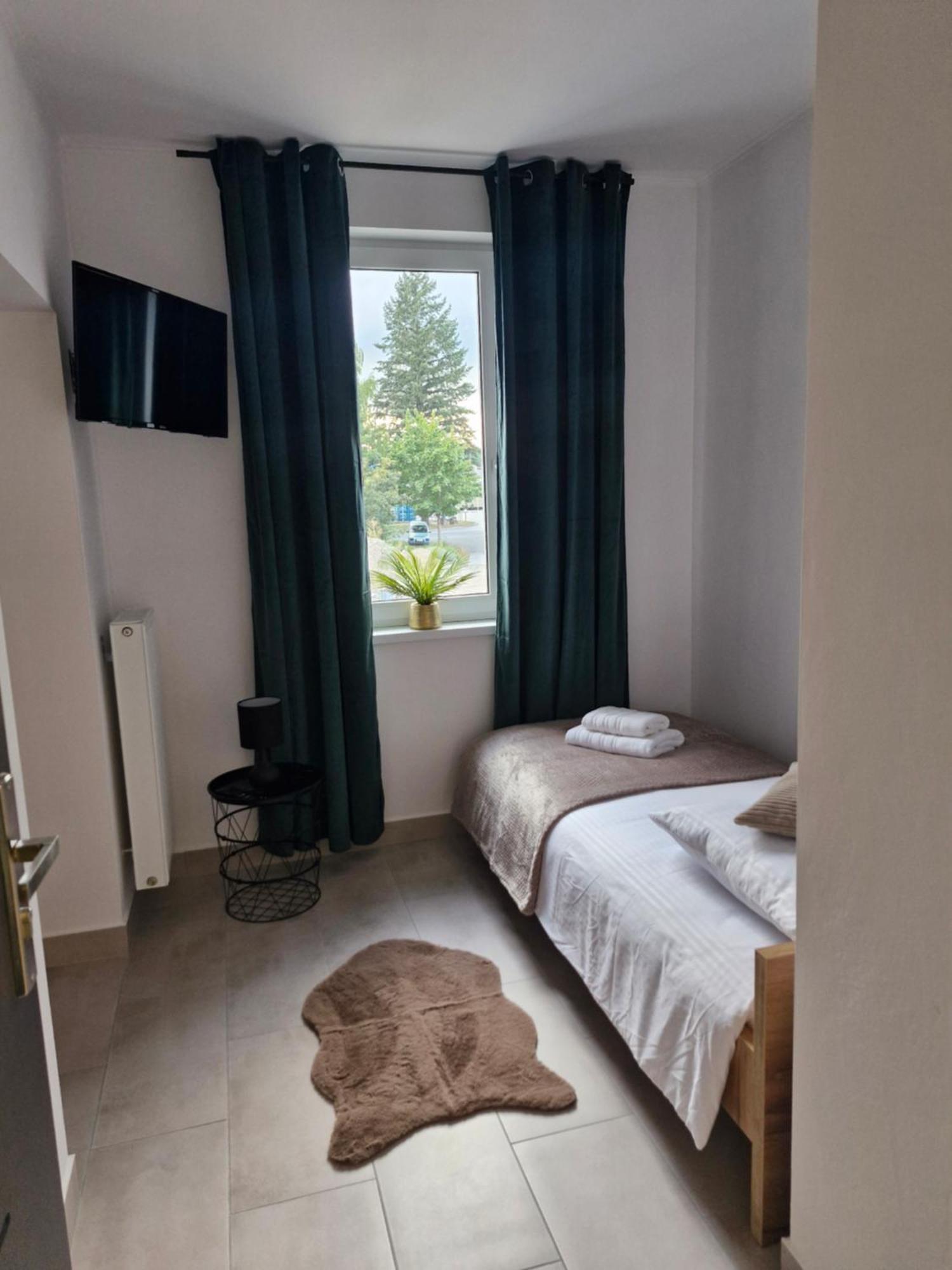 Motel Mewa 莱扎伊斯克 外观 照片